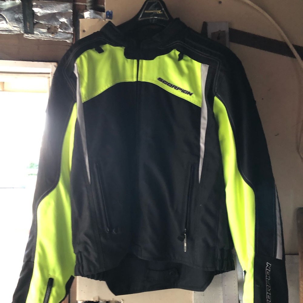 2XL Motorcycle Jacket, rarely worn.